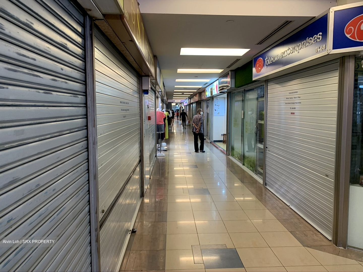 Katong Shopping Centre (D15), Shop House #318581921